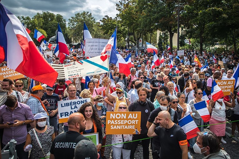 U Francuskoj jučer novi prosvjedi protiv covid-potvrda