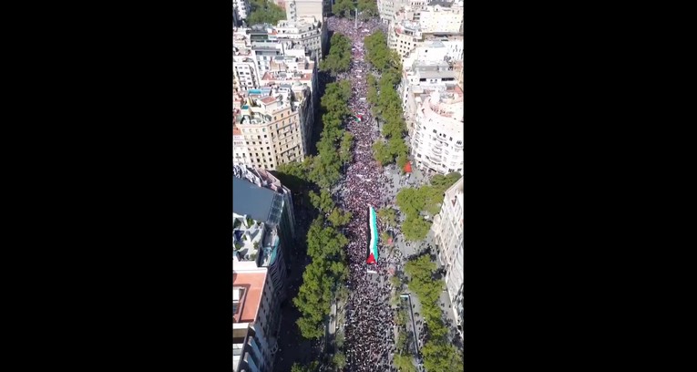 VIDEO Više od 70.000 ljudi marširalo Barcelonom za Gazu