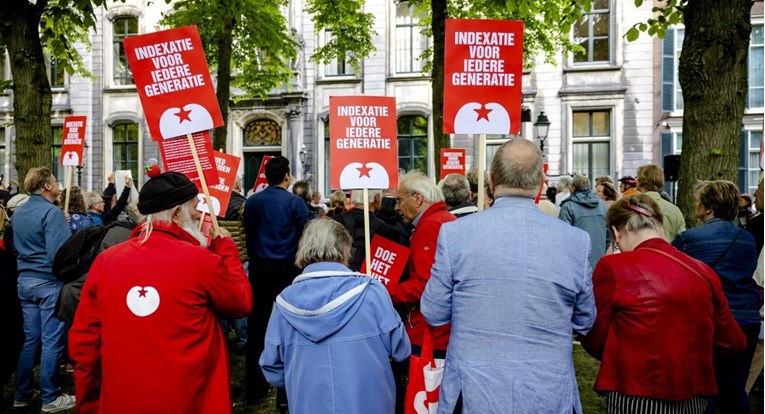 Nizozemcima su mirovine tek nešto manje od plaća. Sad uvode promjene