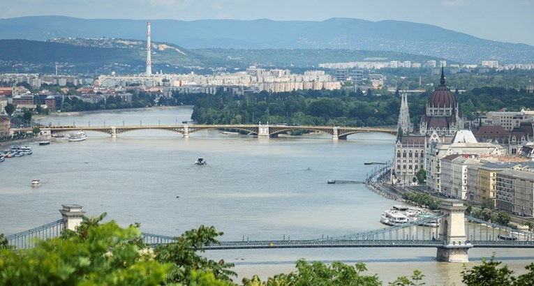 U Budimpešti alarmantno: "Dunav ide na razinu kakvu dosegne jednom u 30 godina"