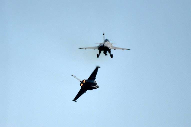 MORH najavio probijanje zvučnog zida i buku u devet županija