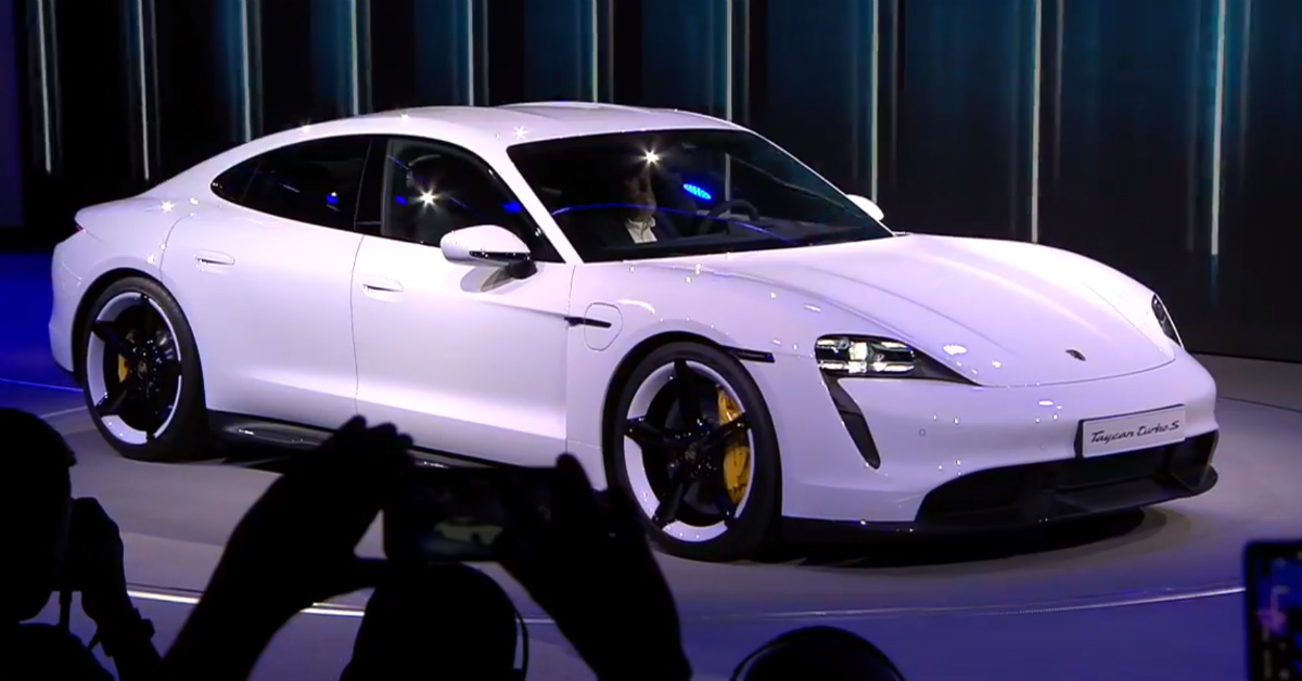 Porsche predstavio Tesla killera, električni Taycan!