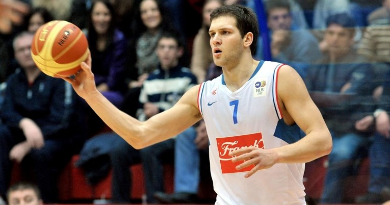Cibona umirovila krivog Bogdanovića. Fanovi: Kamo sreće da se vi ugasite