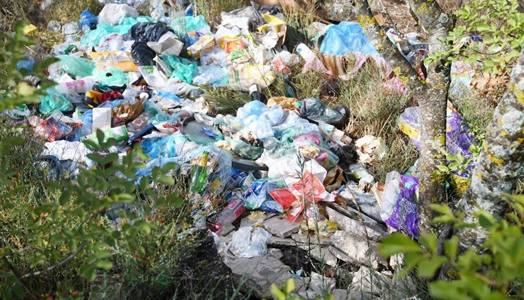 Zagađenje plastikom ugrožava budućnost: "Potrebno prijeći na kružno gospodarstvo"