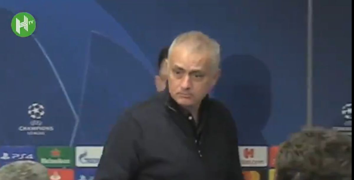 Utučenog Mourinha tješio novinar, ovaj ga zbunjeno gledao