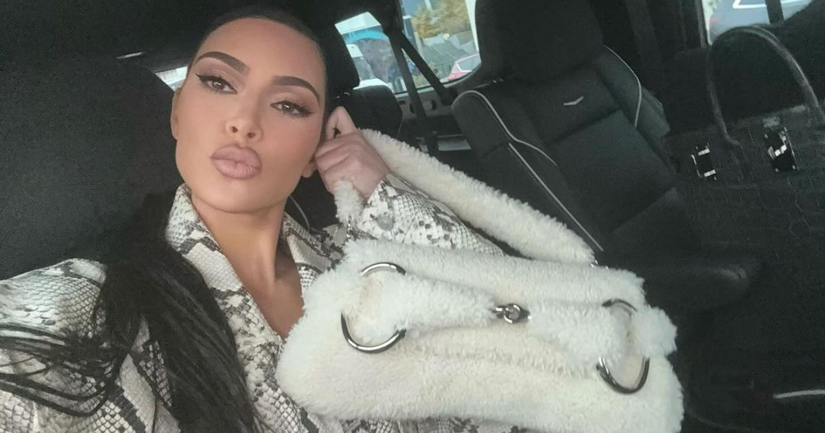 Kim Kardashian objavila fotku iz tinejdžerskih dana, svima zapeo za oko opis slike