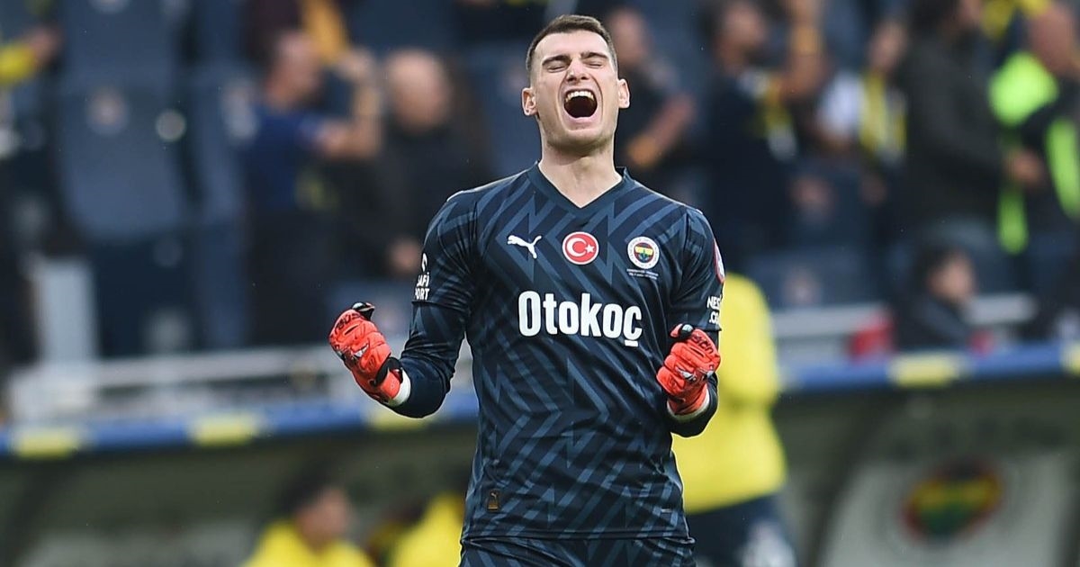 Pogledajte što je Livaković obranio. Spasio je Fener i oduševio navijače