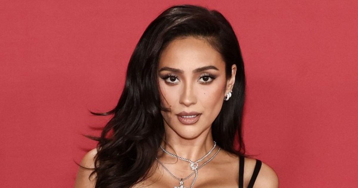 Vidljivi grudnjaci veliki su modni trend. Kako ih stilizirati