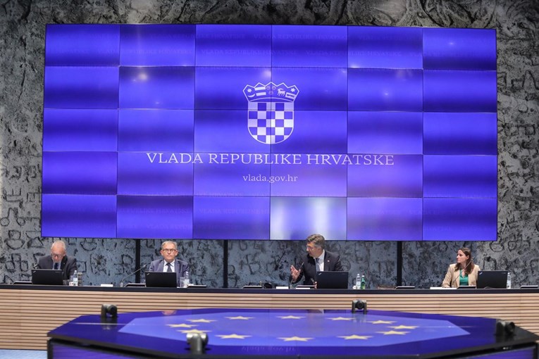 Plenković na vladi najavio da ide kod Milanovića po mandat