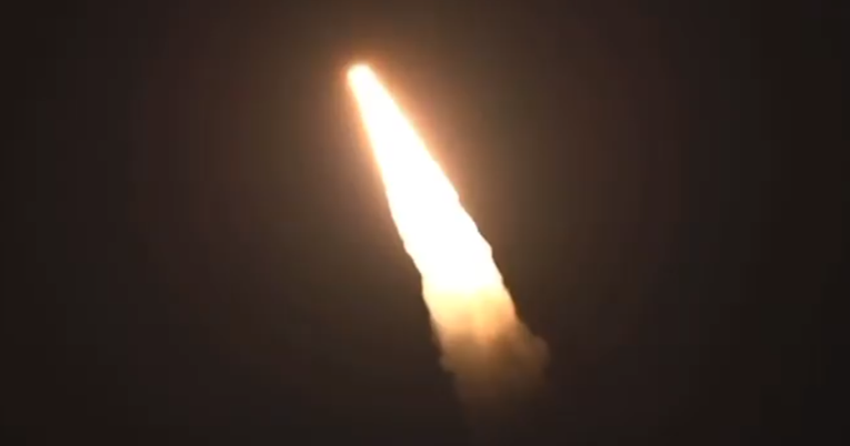 Trumpov odgovor Putinu i Xiju. Naredio test balističke rakete s dometom od 9600 km