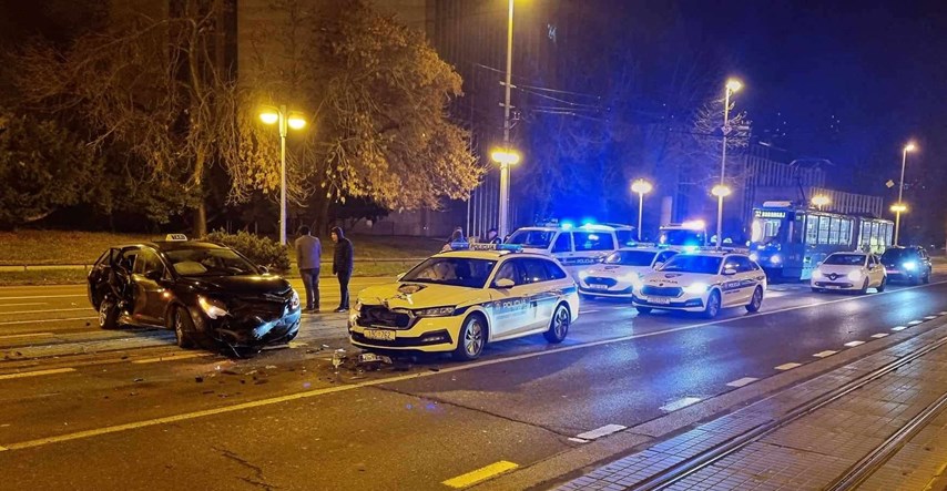 Sudarili se policija i taksi u Zagrebu