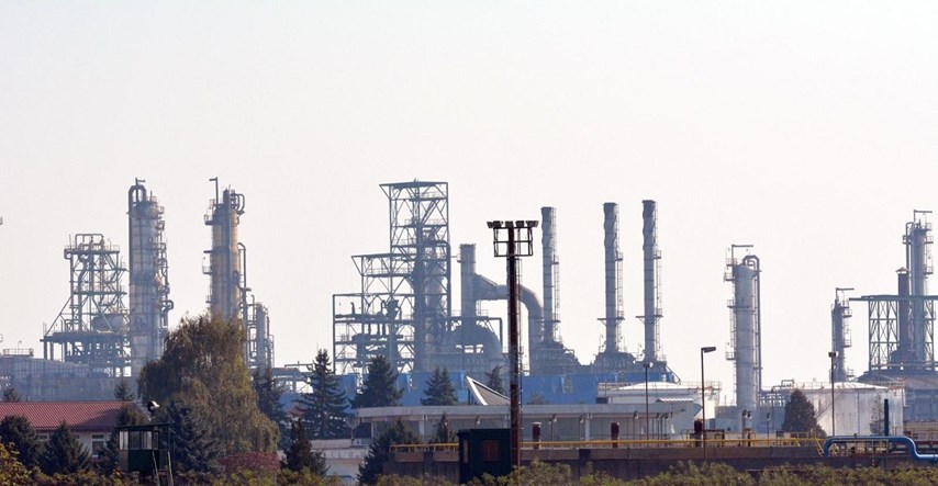 Ruska naftna tvrtka ne odustaje od rafinerije u Bosanskom Brodu