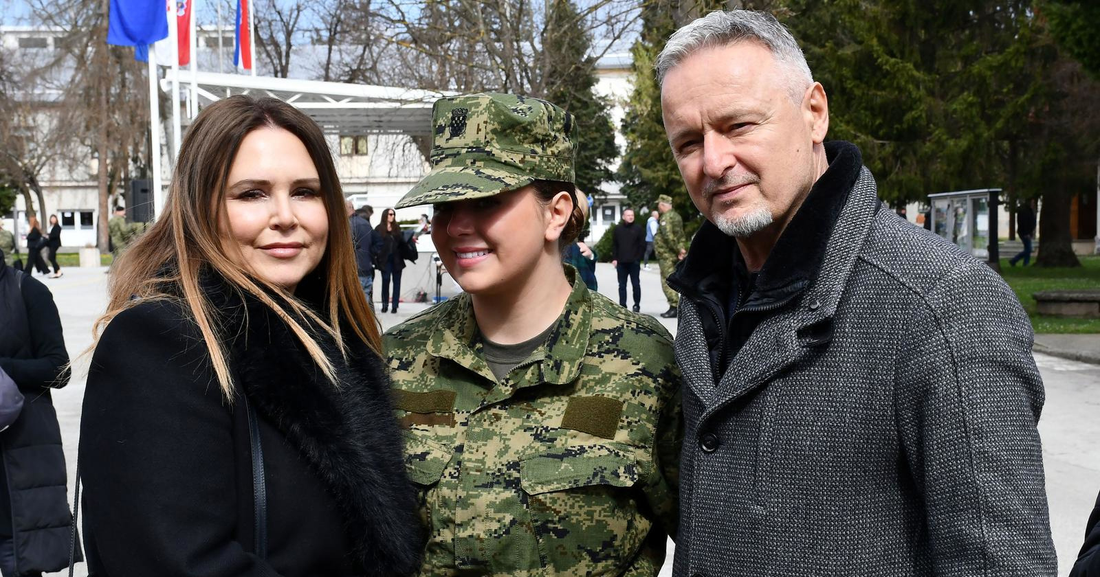 Thompsonova supruga u slobodno vrijeme se bavi aktivnošću koju voli hrpa ljudi