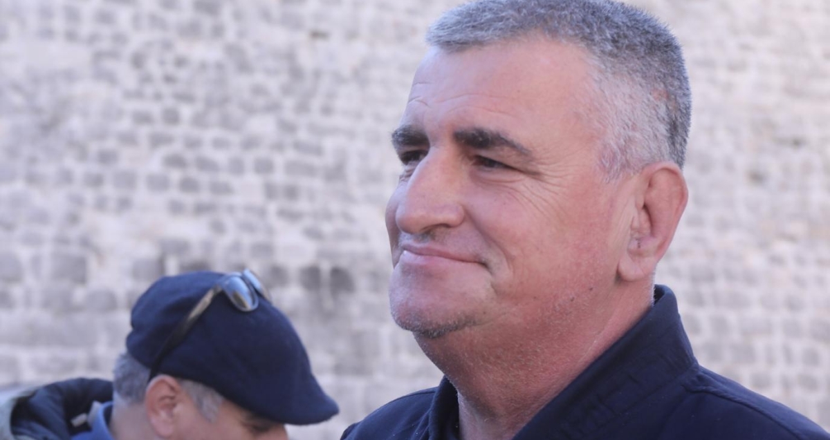 Bulj: Vratit ću činove junaku Domovinskog rata Mirku Norcu