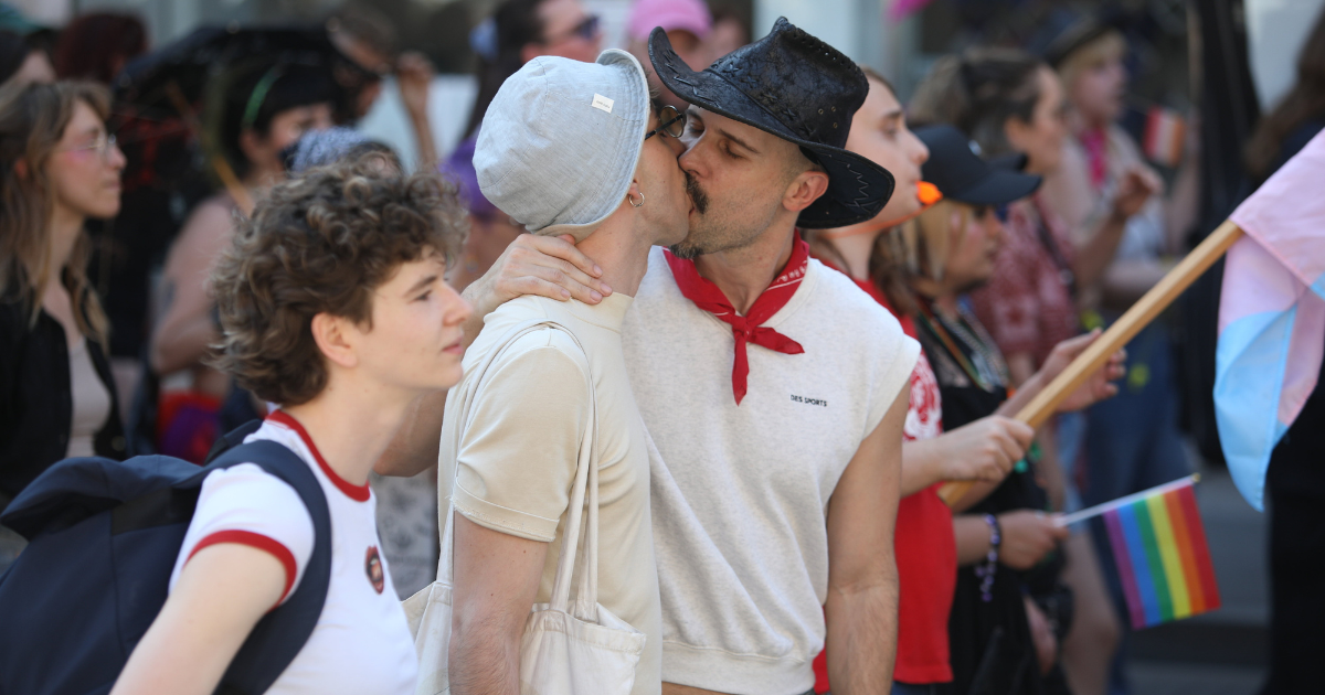 FOTO Pogledajte fora outfite s ovogodišnjeg Zagreb Pridea