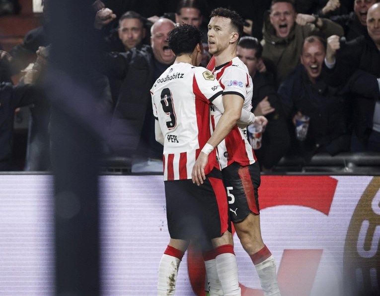 VIDEO Čudesni Perišić odigrao utakmicu sezone. Spasio je gol pa asistirao za pobjedu