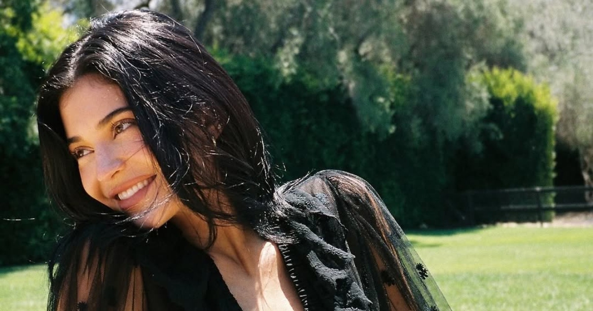 Kylie Jenner proslavila 28. rođendan u izazovnim čipkastim kombinacijama