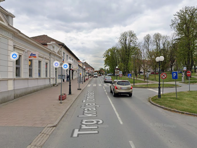 Pijan autom udario pješakinju na zebri u Kutini pa pobjegao. Teško je ozlijeđena