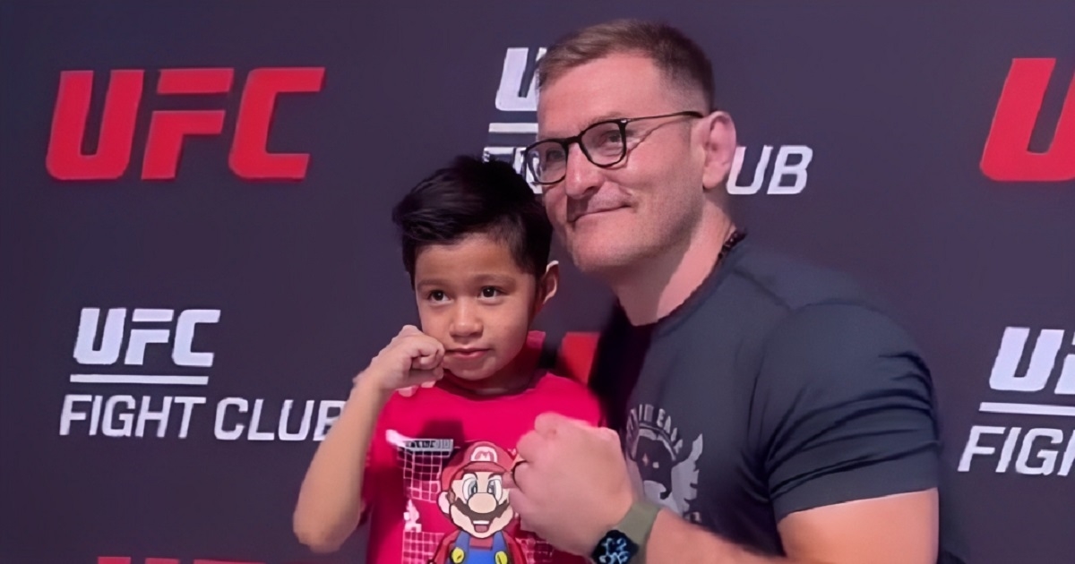 Dječak se htio slikati s Miočićem, pogledajte što je UFC borac prvo napravio