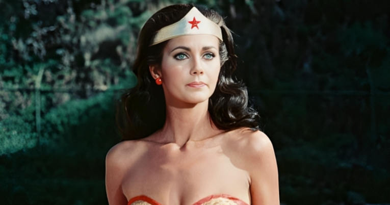 Originalna Wonder Woman u 73. godini pokazala da njezina ljepota ne blijedi