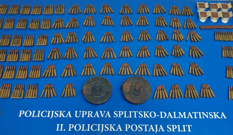 45-godišnjaku u Splitu pronašli preko 700 komada streljiva