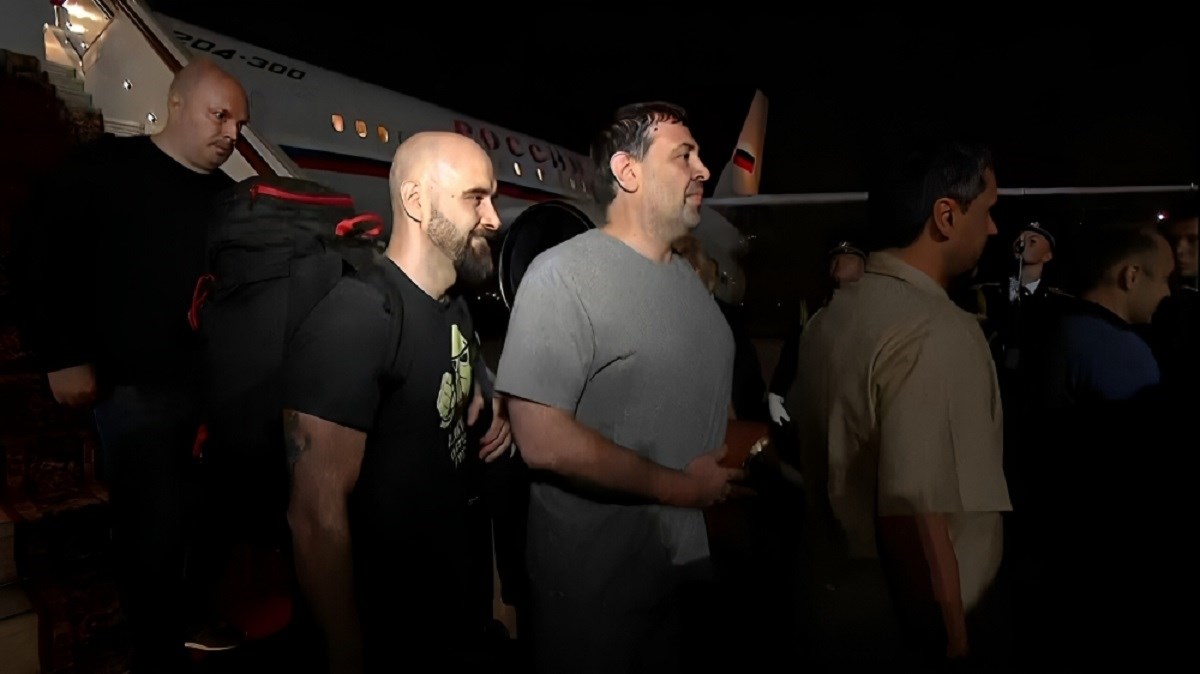 Kako su ljudi na snimci s Putinom prepoznali čovjeka koji ih je špijunirao po Europi