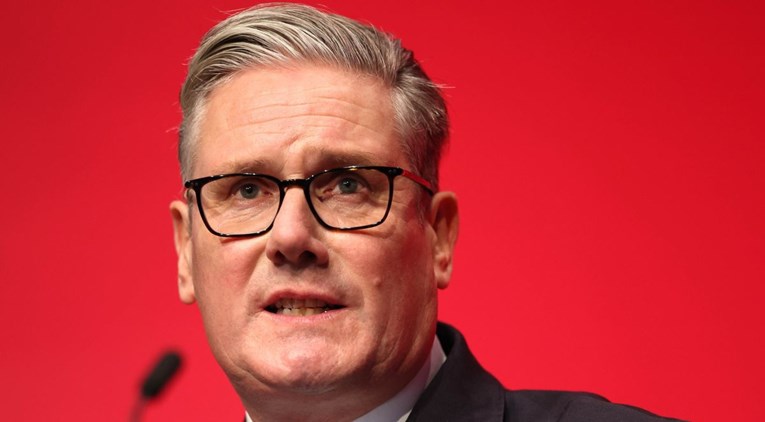 Starmer: Naseljavanje se mora zaslužiti doprinosom zemlji, ne plaćanjem krijumčaru
