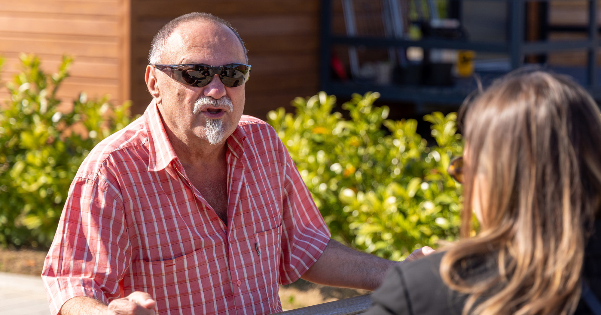 Željko (71) obnovu svog stana već 2 godine čeka u kontejneru. "Najviše boli nepravda"