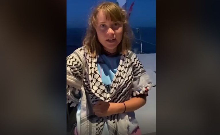 VIDEO Brod sa slavnim aktivistima kreće prema Gazi. "Gledamo live-stream genocida"