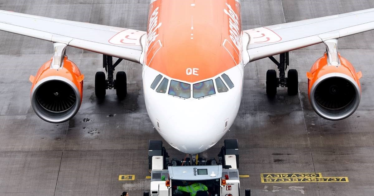 U Manchesteru ušao u krivi avion. Uhićen je