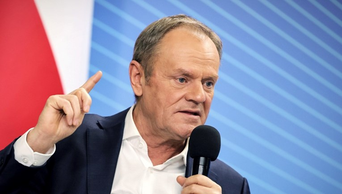 Merz je u Varšavu doputovao direktno iz Pariza, nakon što je u utorak u Bundestagu potvrđen za kancelara