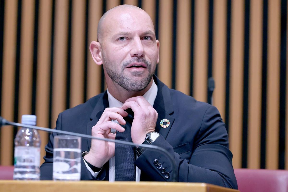 Oporba nezadovoljna uredbom o oglašavanju na društvenim mrežama, HDZ je podržava