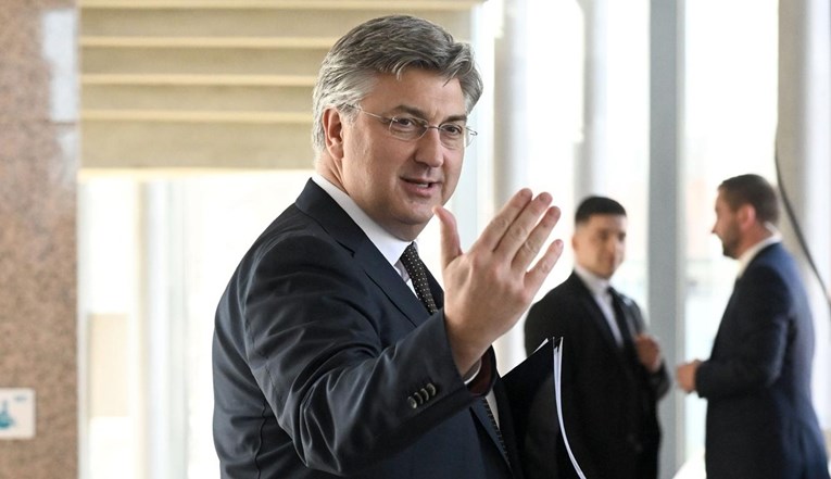 Plenković pušten kući