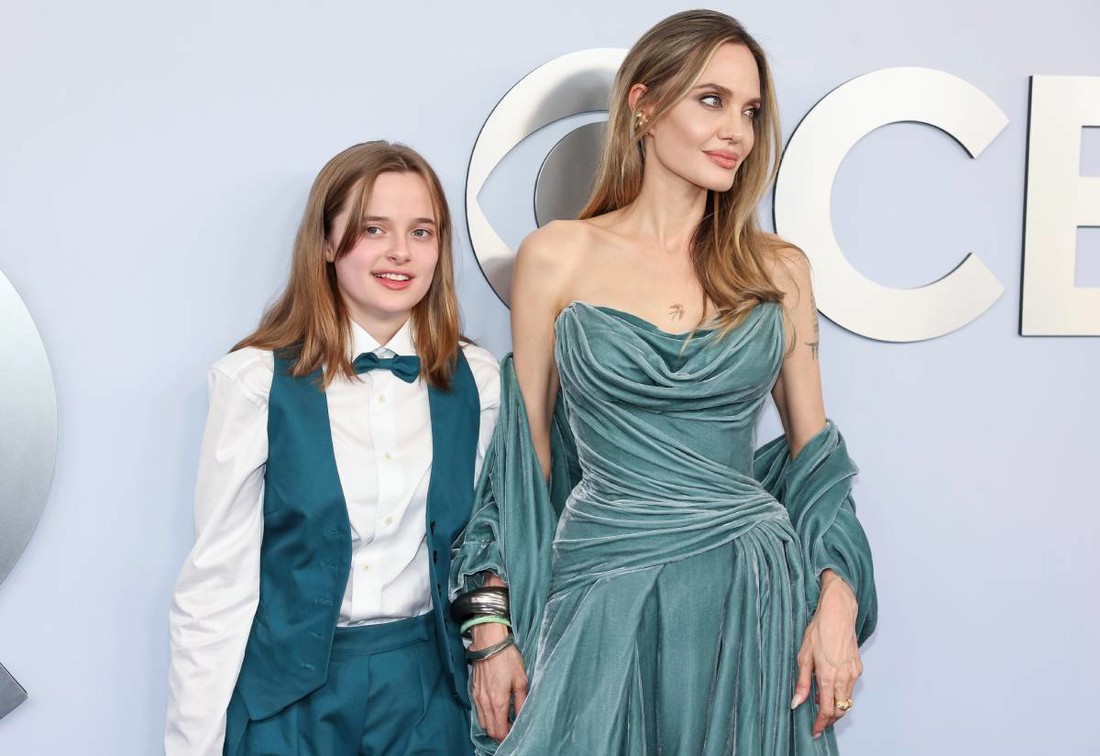 Još jedna biološka kći (18) Angeline Jolie i Brada Pitta želi ukloniti očevo prezime