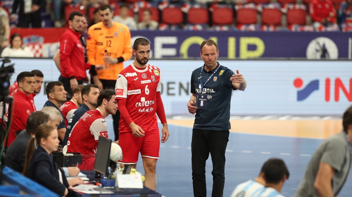 Sigurdsson nakon debakla: Svi se igrači moraju pogledati u ogledalo