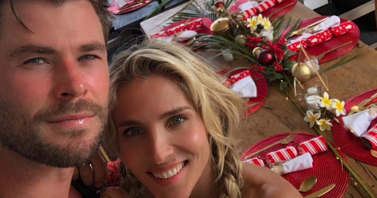 Chris Hemsworth pozirao kraj jelke i pokazao čelični trbuh