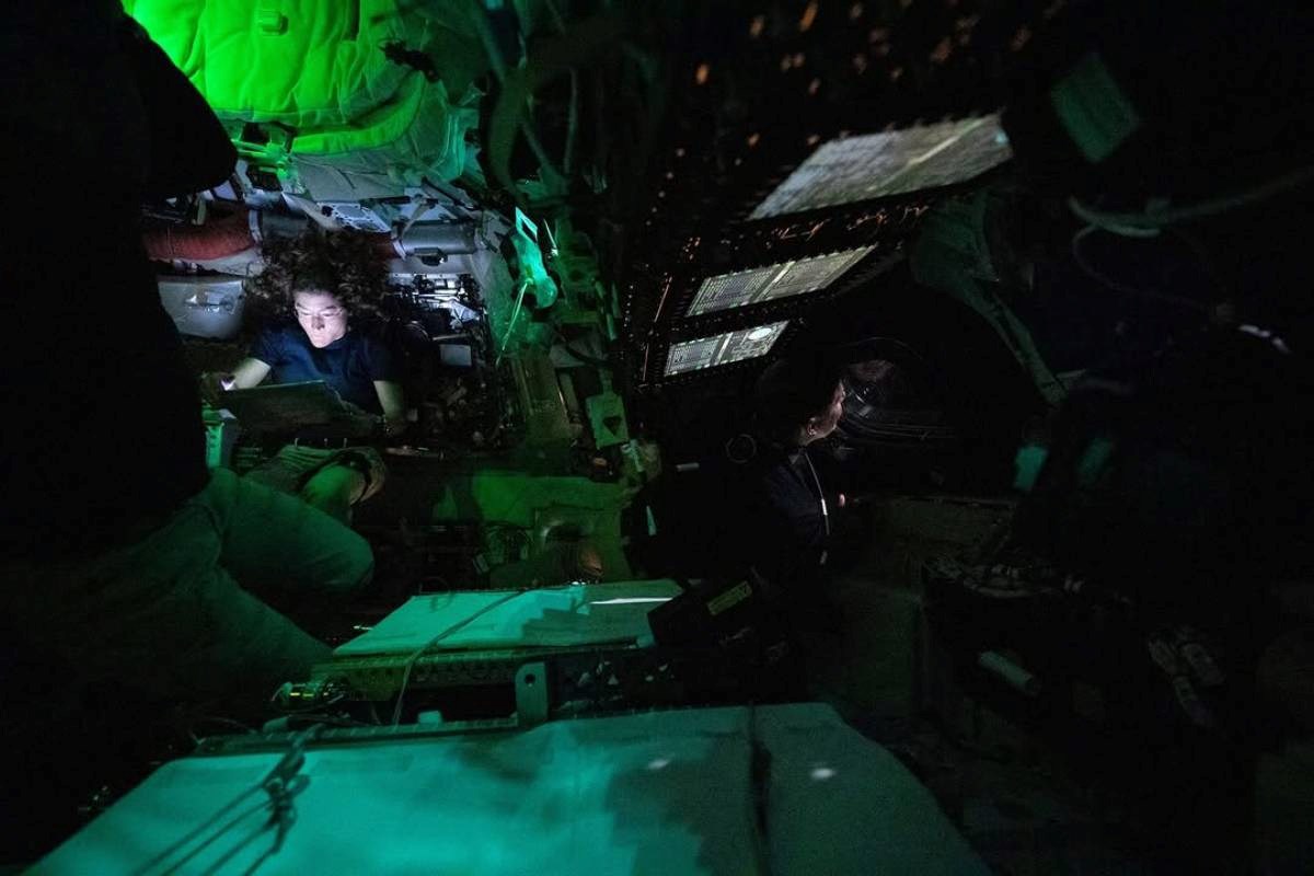 Fotografije s Artemisa II snimljene starim Nikonom od cca 1400 eura