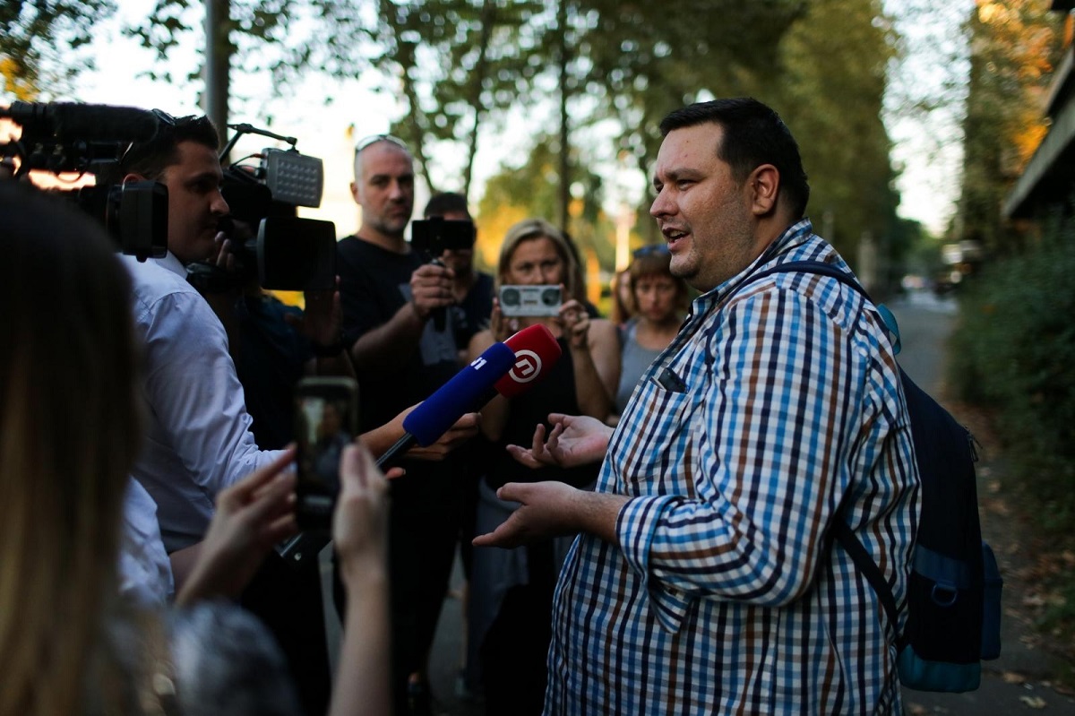 Kolege iz BiH potpisuju peticiju za uhićenog novinara Indexa