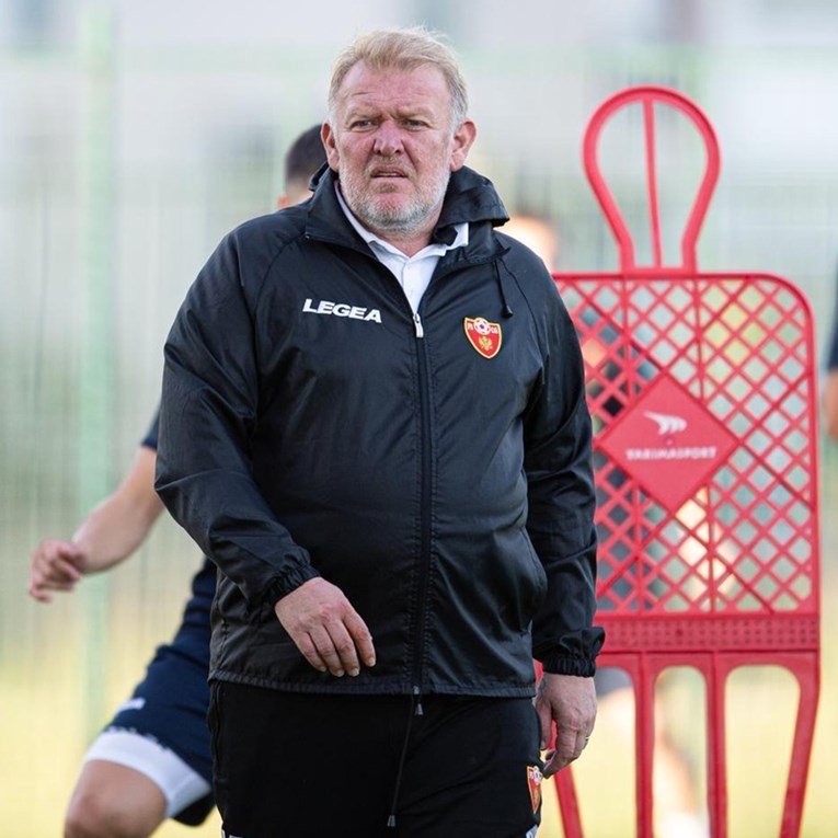 Prosinečki: Žao mi je svih nas. Morat će doći do promjena