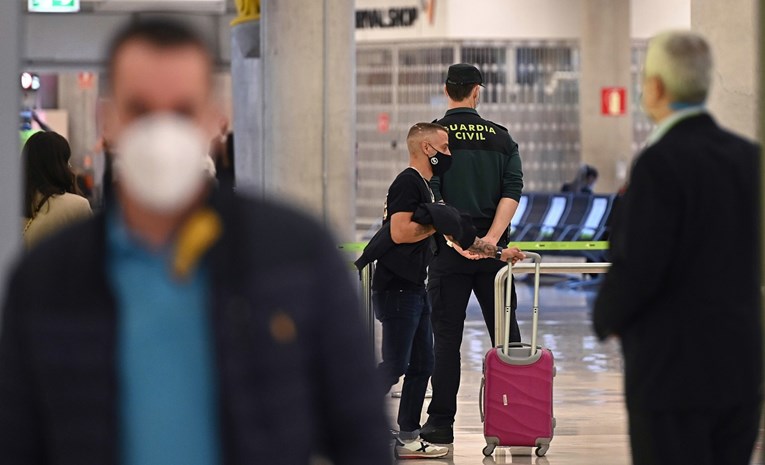 Španjolska počela tražiti PCR test na aerodromima i u lukama