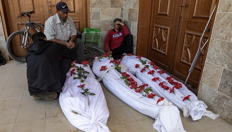 Palestinski dužnosnik: U zadnja 3 dana ekshumirana su 283 tijela iz masovne grobnice
