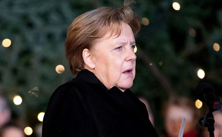 Angela Merkel će prvi put posjetiti Auschwitz