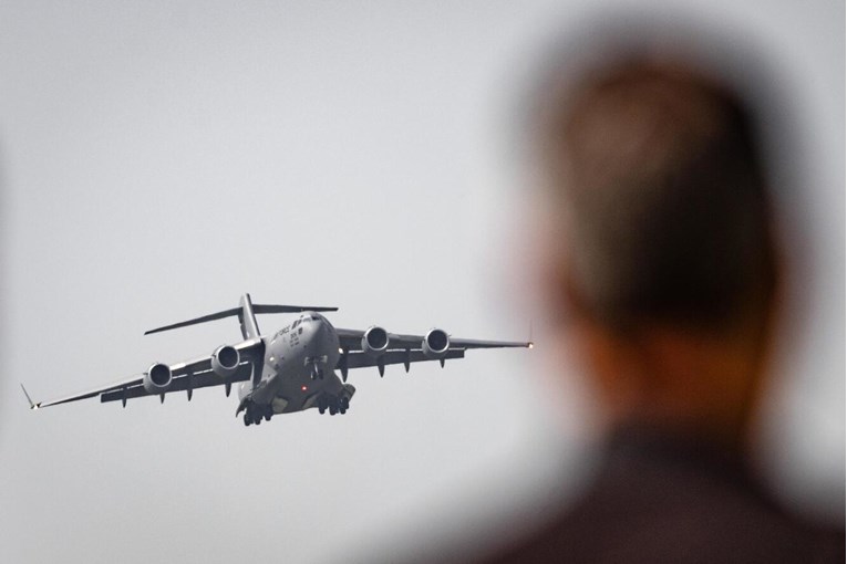 SAD vojnim avionom prevezao prvi mali nuklearni reaktor: "Danas ispisujemo povijest"