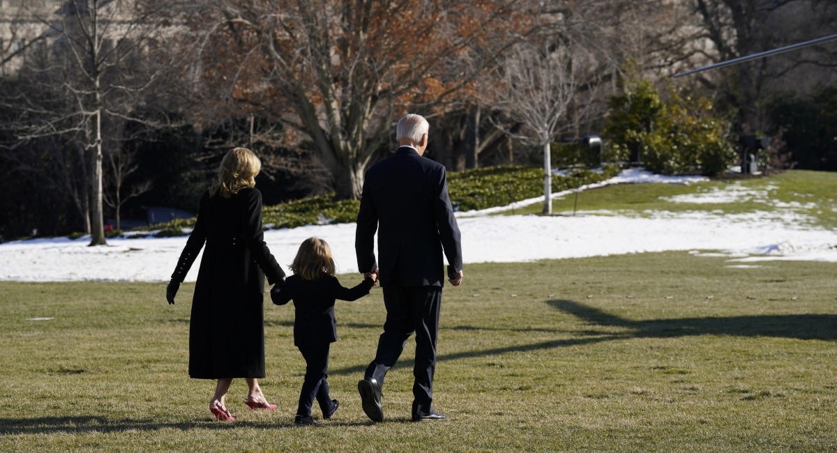 Biden na posljednji dan mandata ide u crkvu, govorit će o Martinu Lutheru Kingu