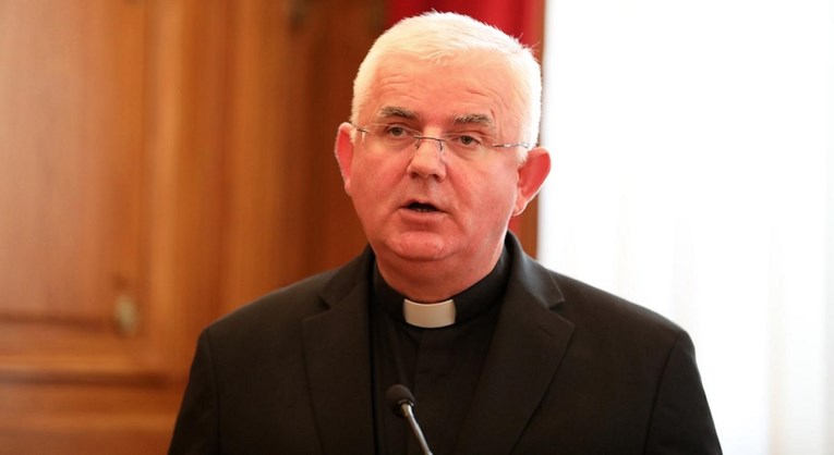 Nadbiskup Uzinić: U poziciji sam koju žrtve promatraju kao svoje zlostavljače