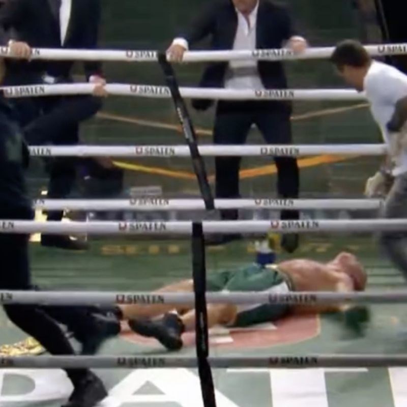 VIDEO Wanderlei Silva teško nokautiran u makljaži nakon završetka meča