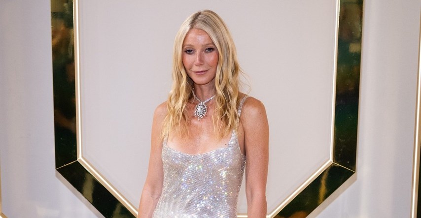 Gwyneth Paltrow zablistala u haljini prepunoj kristala. Pronašli smo slične