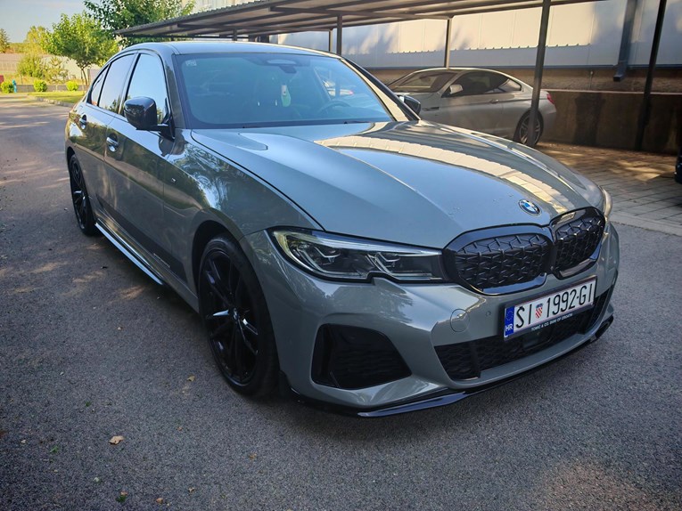 Najbolji auto oglasi: Od sportskih limuzina do gradskih auta, evo što se sve nudi