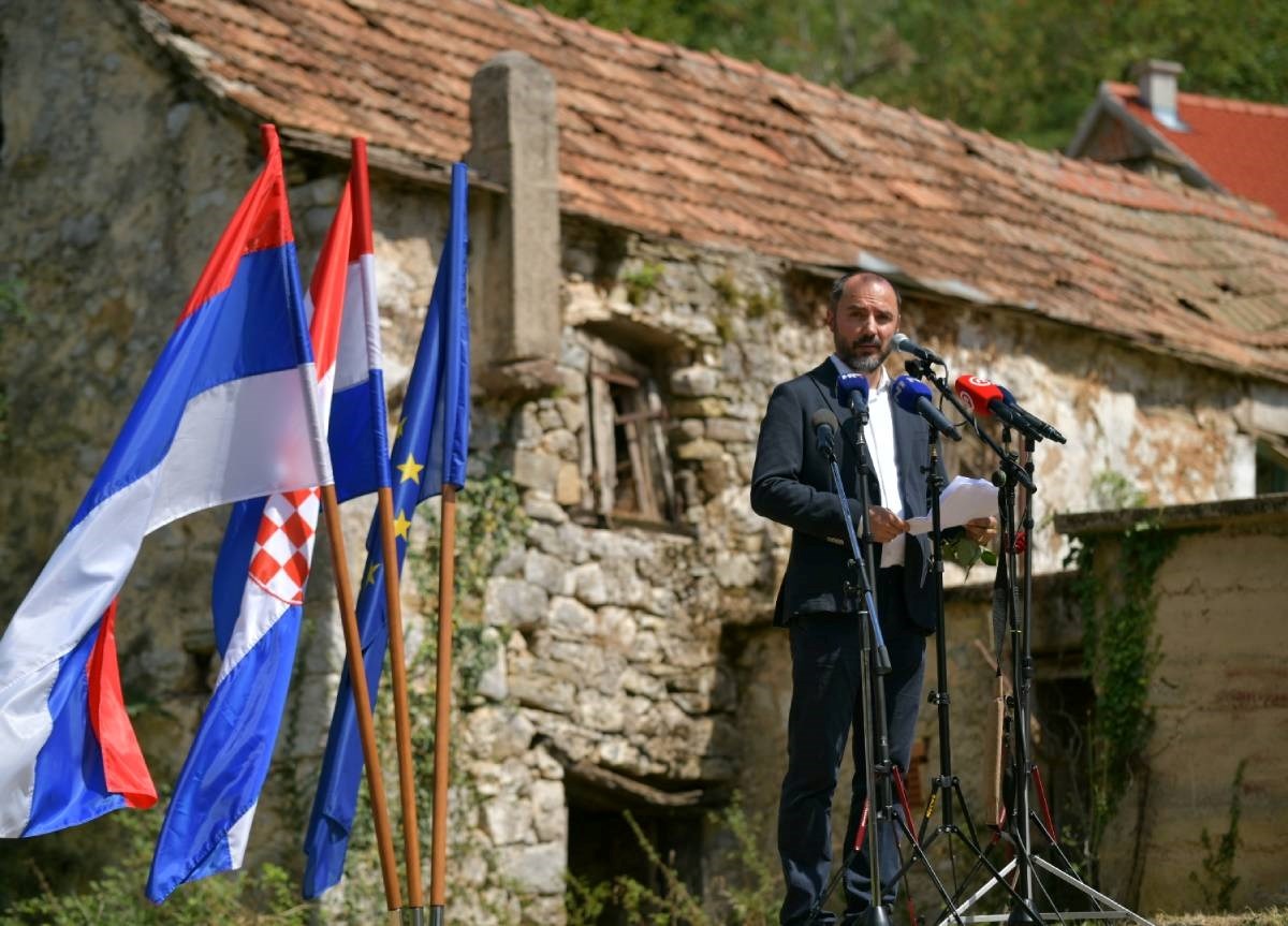 Nakon Oluje u Gruborima ubijeni Srbi. "Puno ljudi zna tko je ubojica i žive s tim"