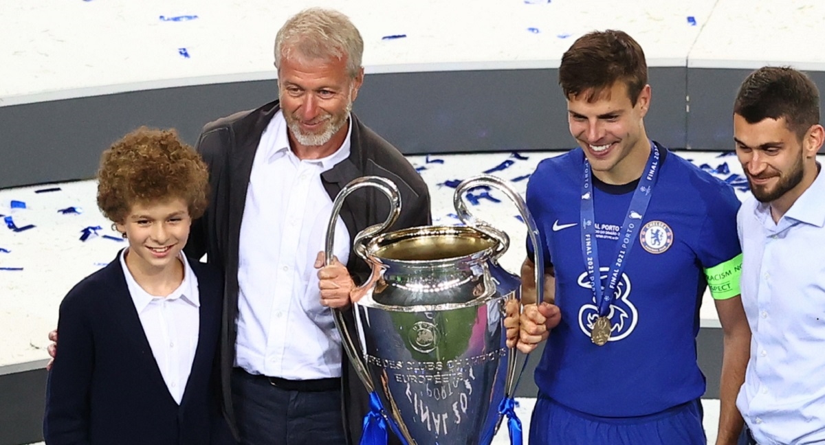 Times: Chelseaju prijeti propast ako se nastave sankcije prema Abramoviču